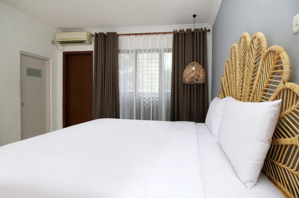 Rarem Bed & Breakfast Bandar Lampung Exterior photo